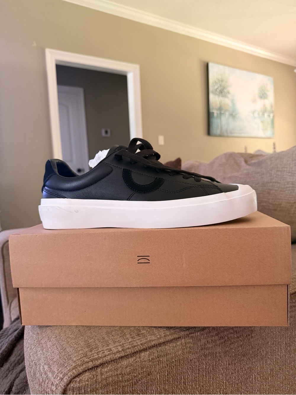 Men's Black Leather Low-Profile Sneakers with White Cupsole